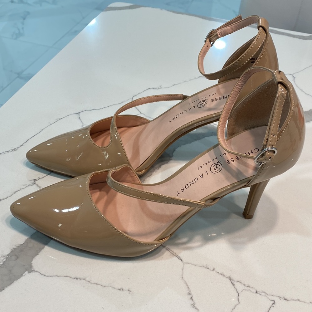 CHINESE LAUNDRY Nude Patent Stiletto Heel size 9